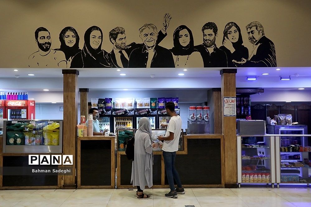 بازگشایی سینماها  پس از 4 ماه تعطیلی-2