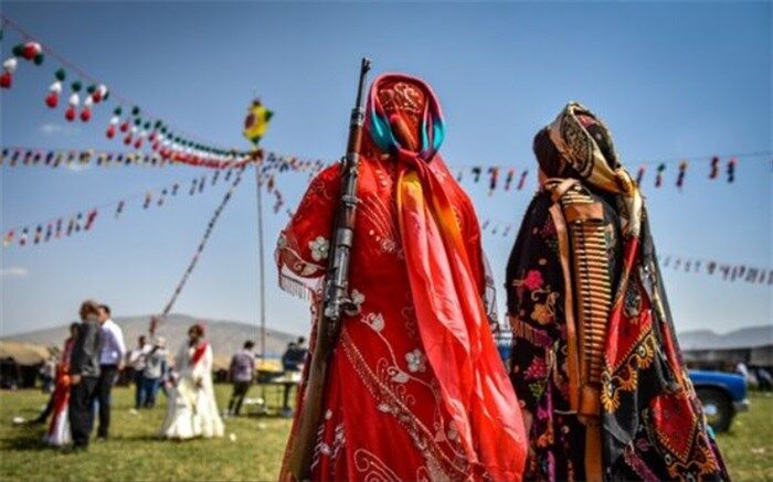 هر عروسی و عزا 50 نفر را کرونایی می‌کند