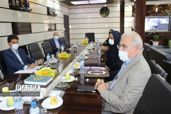 نشست مدیرکل بهزیستی استان بوشهربا مدیرکل آموزش و پرورش استان