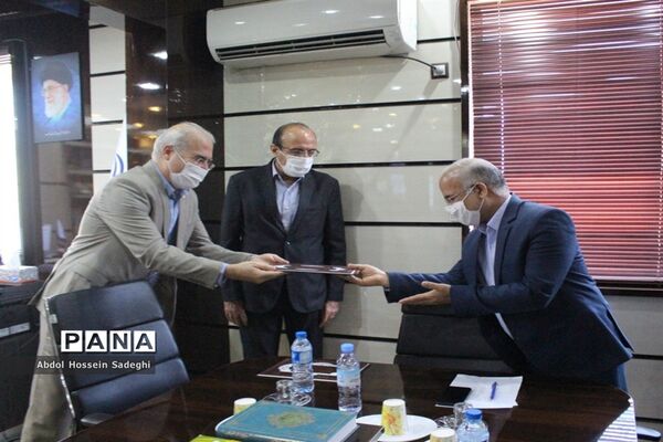 نشست مدیرکل بهزیستی استان بوشهربا مدیرکل آموزش و پرورش استان
