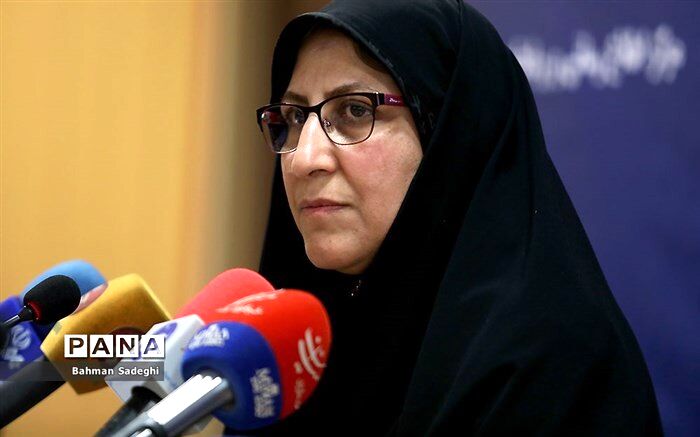 مظفر: هرگونه مصاحبه و اخذ هزینه به‌هنگام ثبت‌نام به جز بیمه و کتاب ممنوع است
