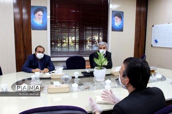 نشست معاونان آموزش و پرورش، پردیس دانشگاه فرهنگیان و  اداره استثنایی آموزش و پرورش بوشهر