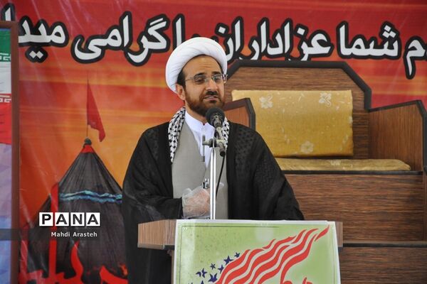 نمازجمعه سال 1399 با حضور نماینده مردم بیرجند ، خوسف و درمیان درمجلس شورای اسلامی