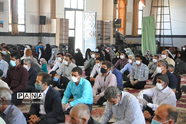 نمازجمعه سال 1399 با حضور نماینده مردم بیرجند ، خوسف و درمیان درمجلس شورای اسلامی