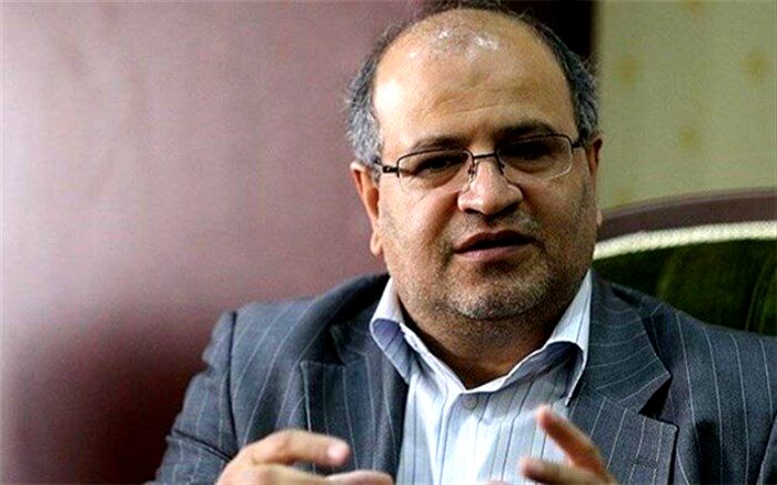 درخواست زالی برای تمدید مجوز طبابت پزشکان