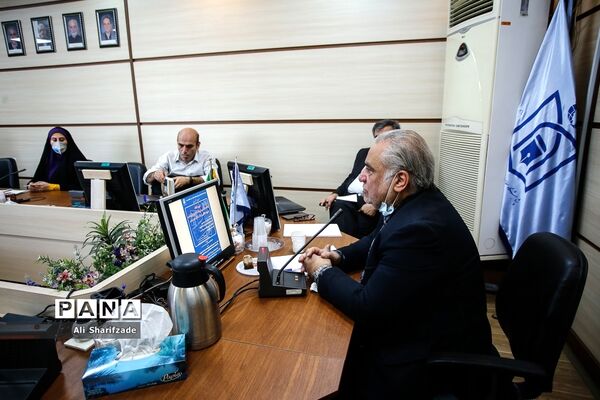 نشست تبیین ابعاد جامعه شناسی، روانشناختی و تربیت خشونت خانگی