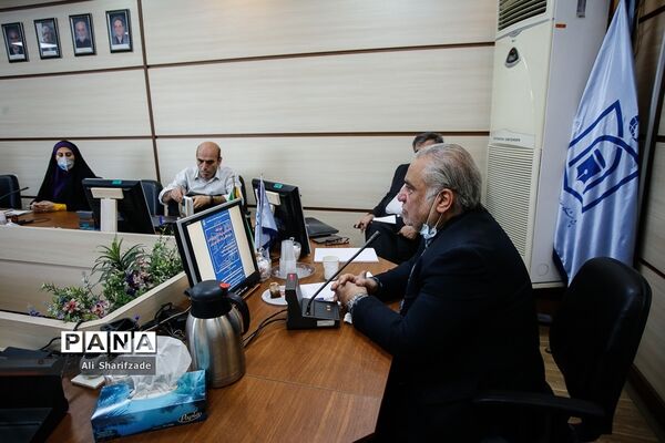 نشست تبیین ابعاد جامعه شناسی، روانشناختی و تربیت خشونت خانگی