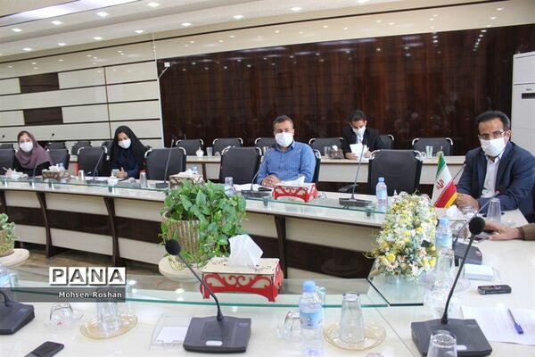 جلسه کمیته محتوی آموزشی معاون پرورشی و فرهنگی اداره‌کل آموزش و پرورش استان بوشهر