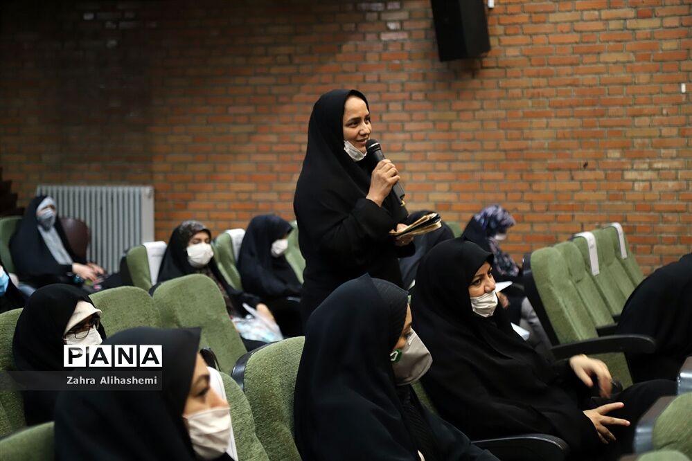 برنامه گرامیداشت دهه کرامت