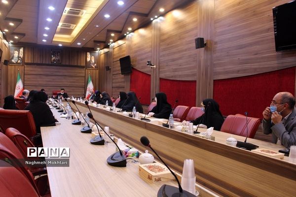 اولین نشست کارگروه آموزشی مدیران منتخب استانی در دوره متوسطه