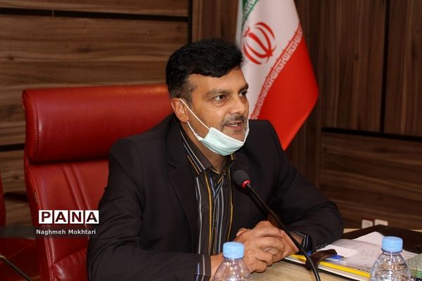 اولین نشست کارگروه آموزشی مدیران منتخب استانی در دوره متوسطه