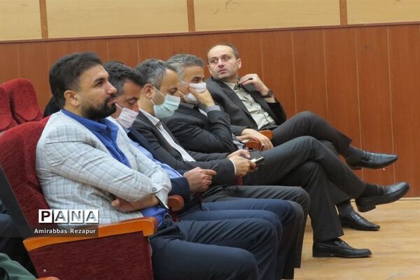 جلسه شورای اداری شهرستان محمودآباد