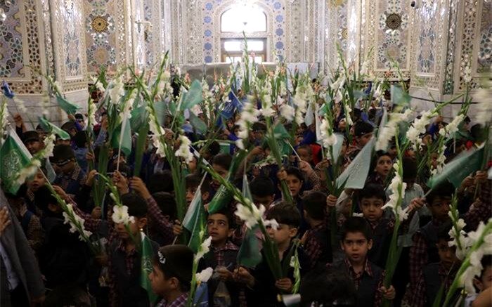 استلزامات و سناریوهای آموزش و پرورش برای برگزاری روز شکوفه ها و غنچه ها