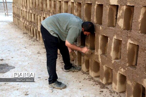 آماده‌سازی شب وداع با پیکر شهدای مدافع حرم در مرکز فرهنگی دفاع مقدس استان مازندران