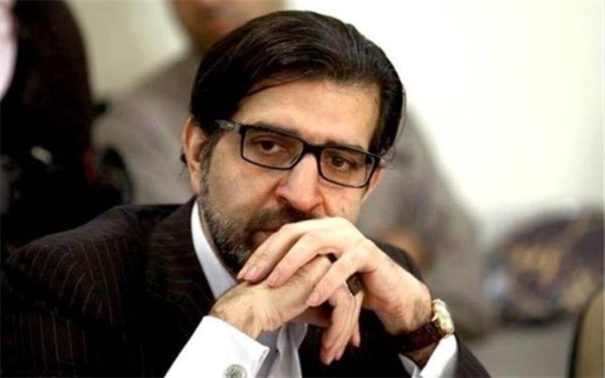 ظریف در میانه میدان