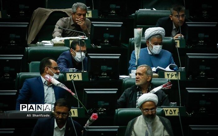 بررسی اعتبارنامه تاجگردون در جلسه غیرعلنی مجلس