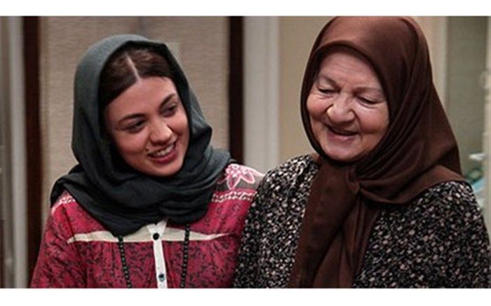 اهالی شبکه سحر به تماشای «بوسیدن روی ماه» می روند