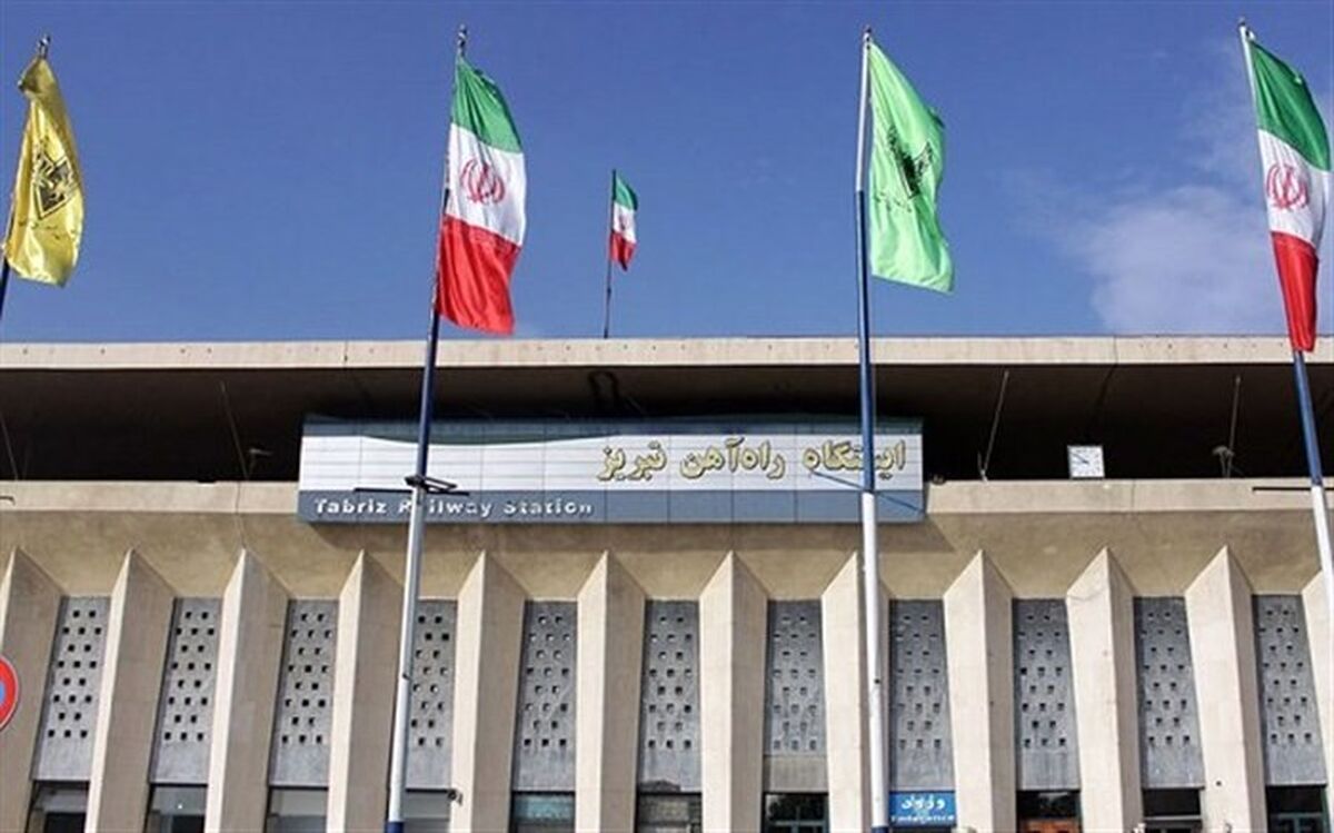 تکمیل خط جدید قطار تهران-تبریز و آزادراه بروجرد-خرم آباد تا آخر۹۹