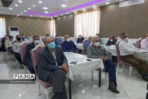 هم اندیشی مدیران مدارس کاشمر