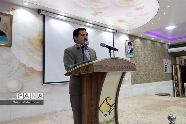 هم اندیشی مدیران مدارس کاشمر