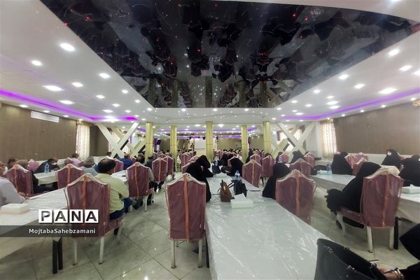 هم اندیشی مدیران مدارس کاشمر