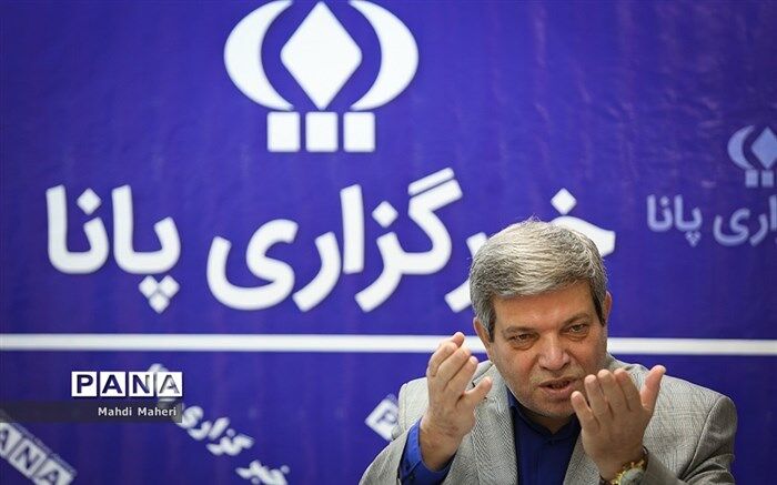 حسینی: سازکارهای اجرای بسته‌های تحولی بر بستر فناوری اطلاعات و با اولویت استفاده از شبکه شاد تدوین خواهد شد