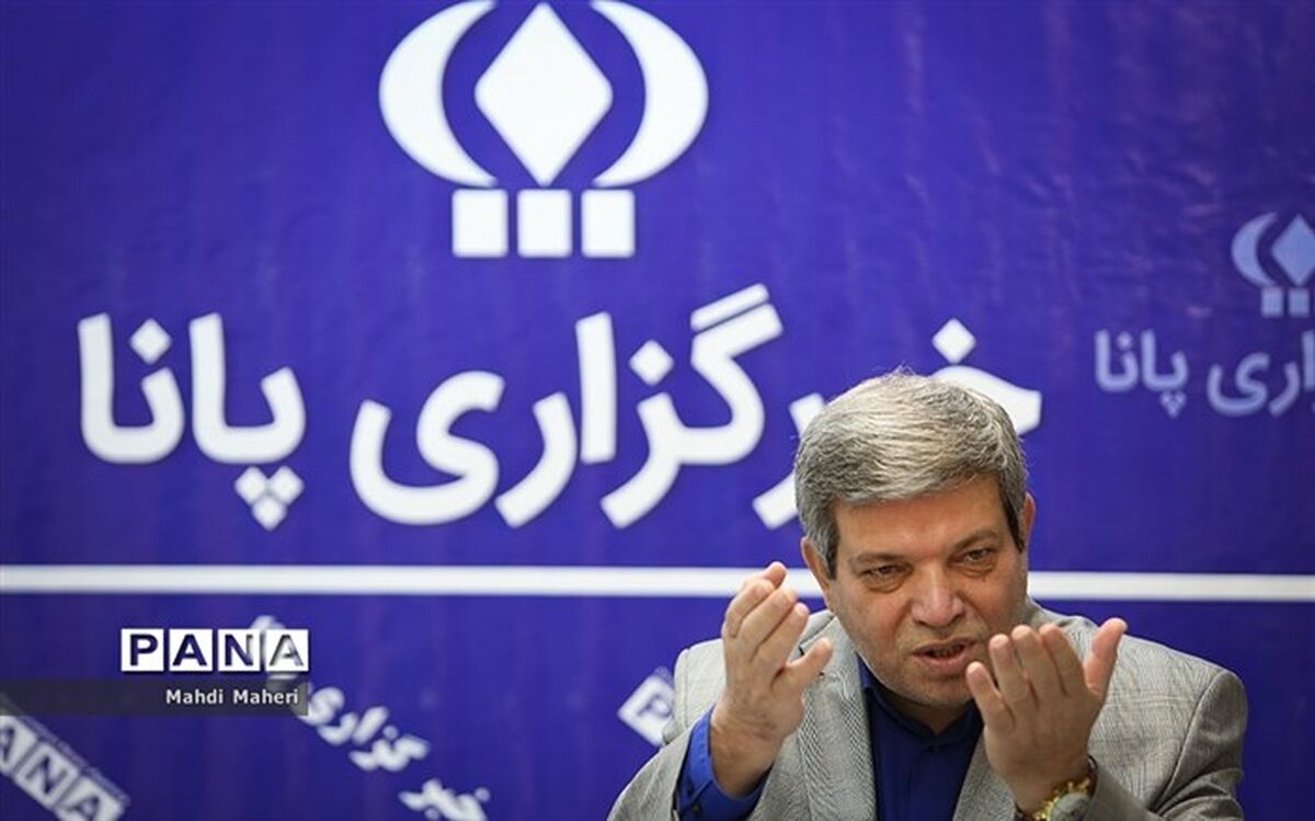 حسینی: سازکارهای اجرای بسته‌های تحولی بر بستر فناوری اطلاعات و با اولویت استفاده از شبکه شاد تدوین خواهد شد
