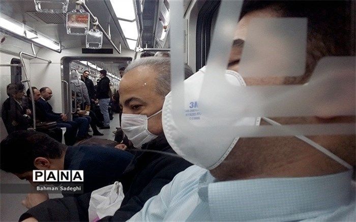 هنگام احوالپرسی ماسک خود را بر ندارید