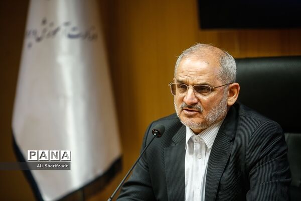 گردهمایی مشترک مدیران کل آموزش و پرورش و معاونان پرورشی استان‌ها