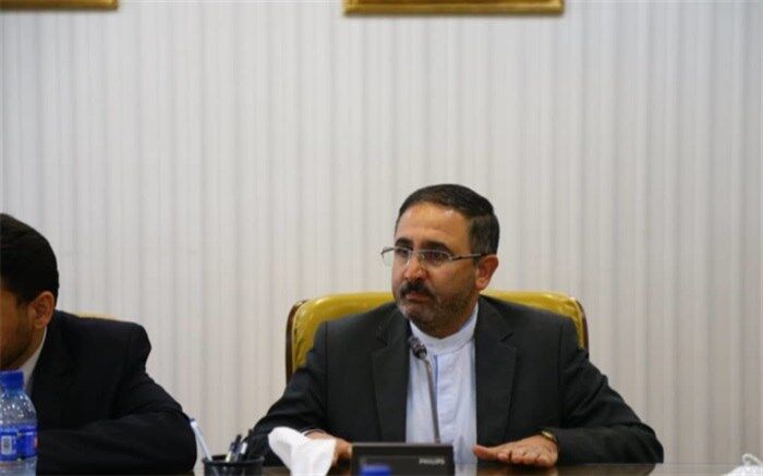 راه‌های تامین نیروی انسانی آموزش و پرورش از زبان معاون حقوقی و امور مجلس
