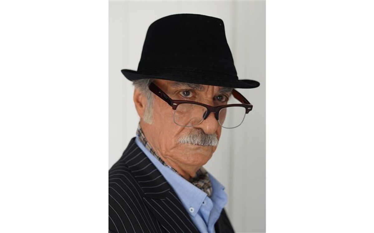 سیاوش طهمورث به صفر بیست و یک پیوست