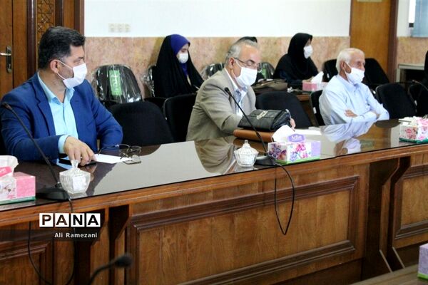 نشست  شورای آموزش و پرورش قائم‌شهر