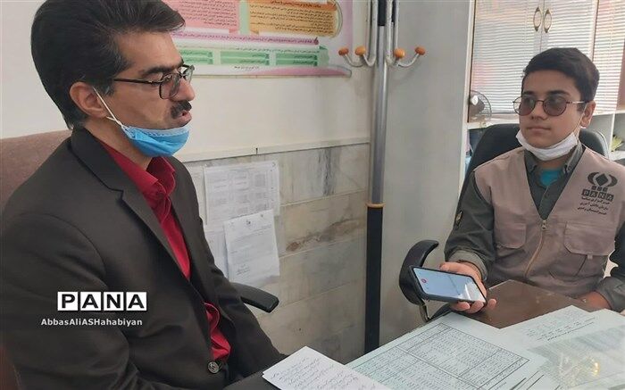 دانش آموزان پایه نهم برای ثبت نام در رشته ای که در کارنامه هاشورخورده به مدارس مراجعه نکنند