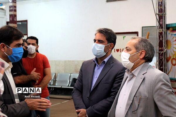 بازدید معاون پرورشی و فرهنگی وزارت آموزش و پرورش از استودیوی تولید محتوای شبکه شاد در ناحیه یک شهرری