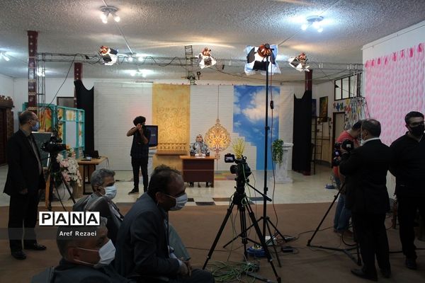 بازدید معاون پرورشی و فرهنگی وزارت آموزش و پرورش از استودیوی تولید محتوای شبکه شاد در ناحیه یک شهرری