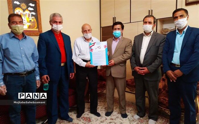 دانش آموزان یاد و خاطرات ارزشمند معلمان فرهیخته را هیچ وقت از یاد نخواهند برد