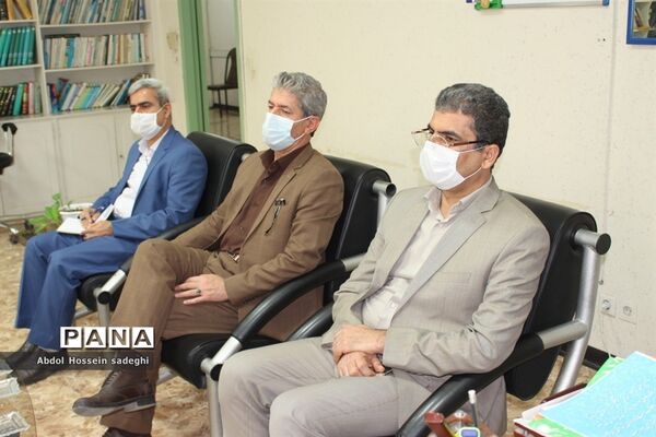جلسه هماهنگی و برنامه ریزی اردوهای یک روزه شمیم نور