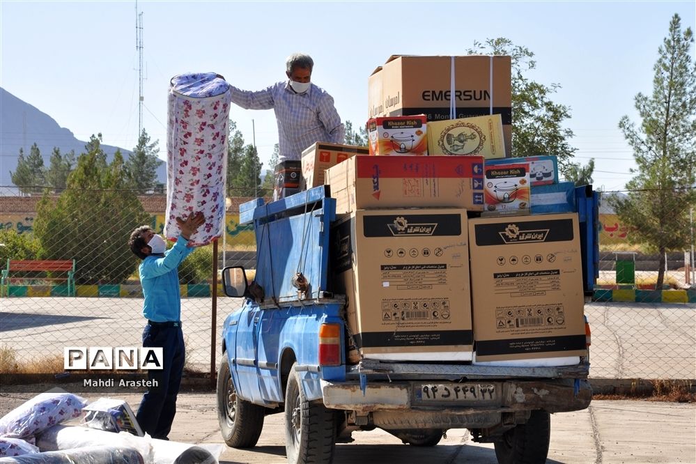 مراسم اهدا 50 سری جهیزیه به همت خیرین مرکز نیکوکاری شهرخوسف