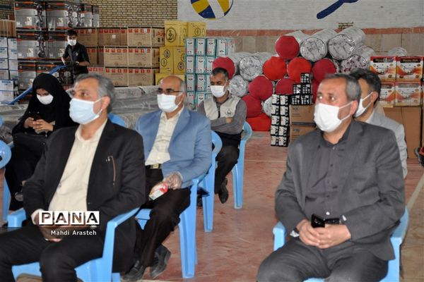 مراسم اهدا 50 سری جهیزیه به همت خیرین مرکز نیکوکاری شهرخوسف