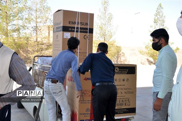 مراسم اهدا 50 سری جهیزیه به همت خیرین مرکز نیکوکاری شهرخوسف