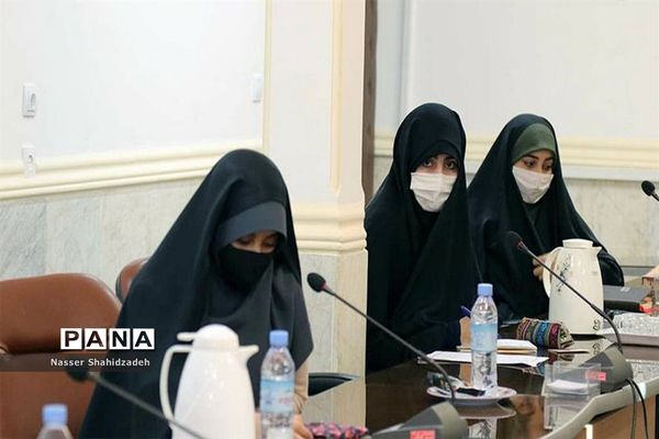 جلسه مسئولان گروه‌های جهادی ناحیه بسیج دانشجویی عمار استان بوشهر