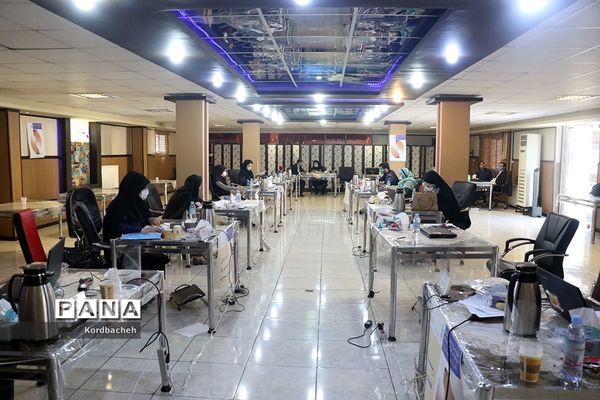 روز پایانی فعالیت دریافت آثار در دبیرخانه سی و هشتمین دوره مسابقات فرهنگی هنری دانش آموزان سراسر کشور