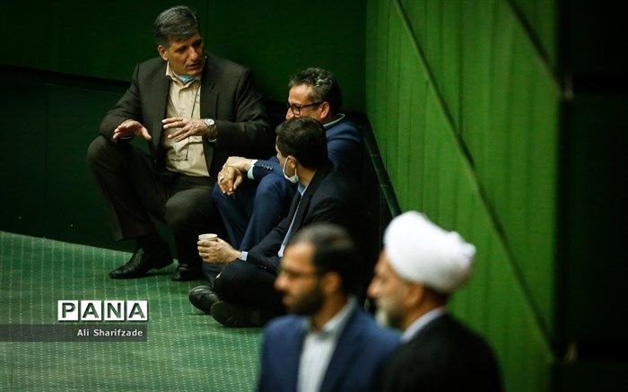 مجلس هفته بعد جلسه علنی ندارد