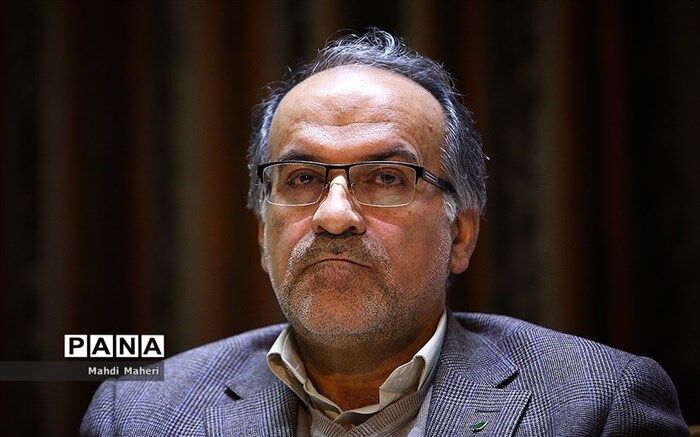 تورانی: دانش‌آموزان در دوران مدرسه باید مهارت ارتباطات را قوی کنند