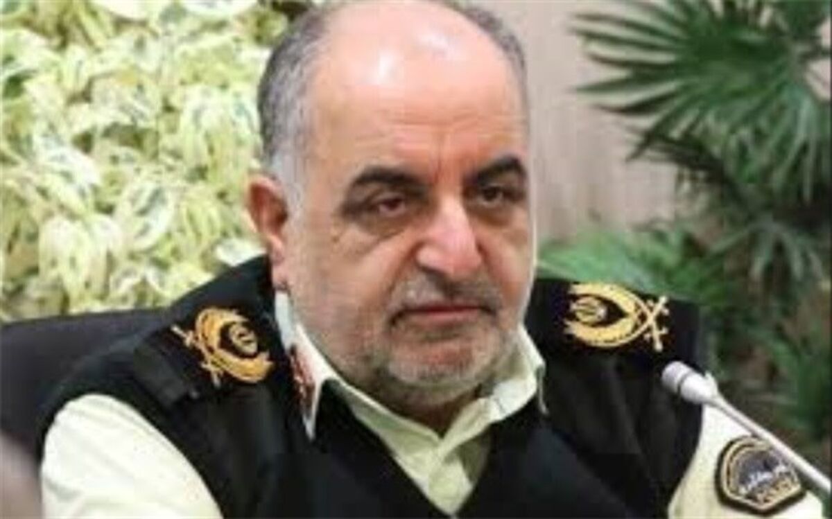 دپوی محموله چسب در یک مجتمع پذیرایی