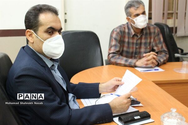 نشست ستاد اجرایی دهمین دوره انتخابات مجلس و شوراهای دانش آموزی استان خوزستان