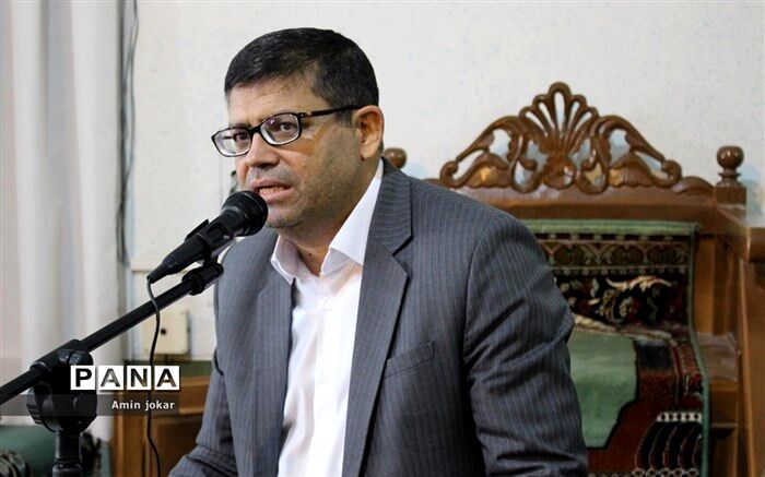 توزیع یک هزار و 440 دانش‌نامه دانش‌گستر  در سراسر فارس