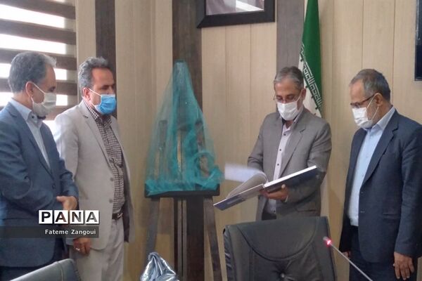 رونمایی برنامه مدیریت آموزش و پرورش بیرجند در سال 1399