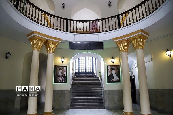 دبیرستان ماندگار البرز