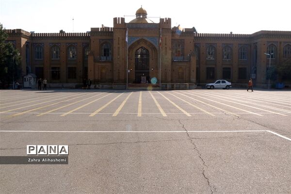 دبیرستان ماندگار البرز
